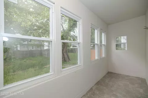 39 Fehr Ave, Schenectady, NY 12304 photo 58