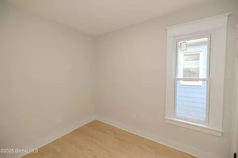 39 Fehr Ave, Schenectady, NY 12304 photo 38