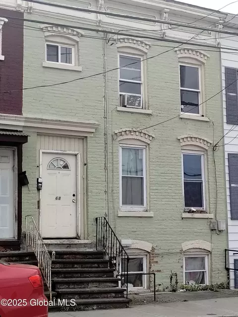 68 Jefferson St, Troy, NY 12180