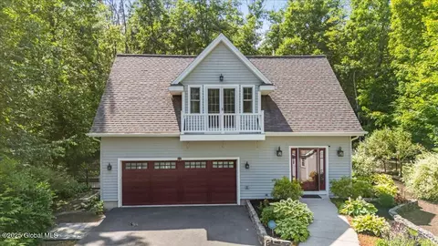38 Cooper St, Lake George, NY 12845