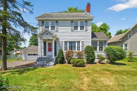 5 Hillview Ave, Rensselaer, NY 12144