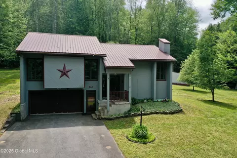 236 Angel Rd, Greenfield Center, NY 12833