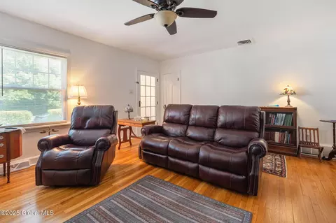 1810 Osterlitz Ave, Schenectady, NY 12306 photo 11