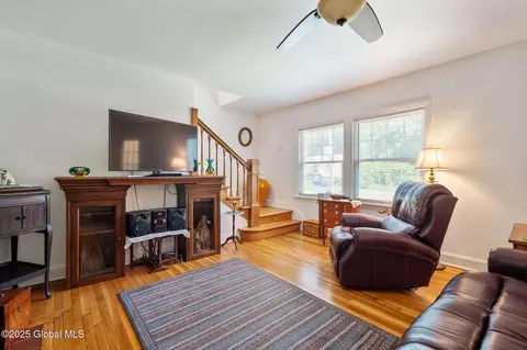 1810 Osterlitz Ave, Schenectady, NY 12306 photo 10