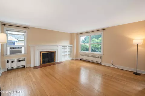 23 Harrison Ave, Delmar, NY 12054 photo 3