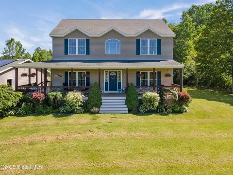 1652 Warners Lake Rd, Altamont, NY 12009