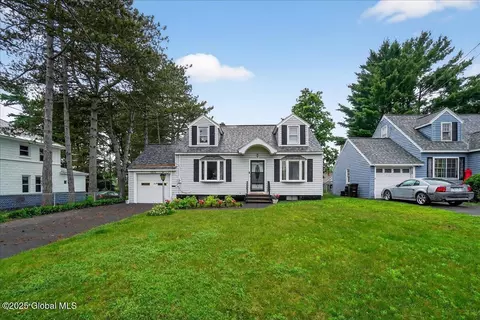 305 Elder St, Schenectady, NY 12304 photo 26