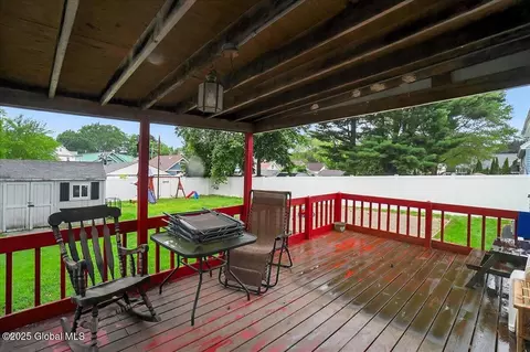 305 Elder St, Schenectady, NY 12304 photo 30