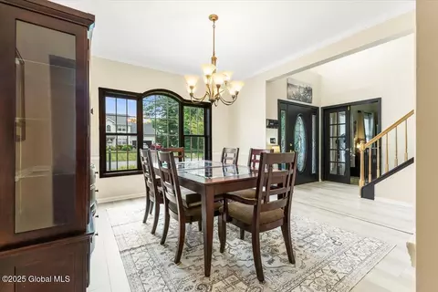 124 Woodfield Blvd, Mechanicville, NY 12118 photo 6