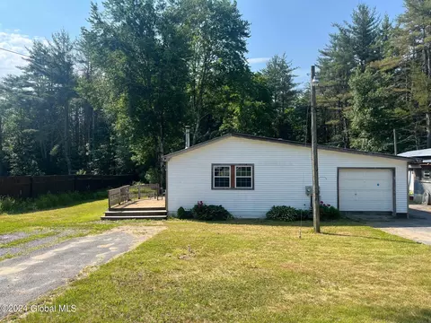 111 Comstock Rd, Greenfield Center, NY 12833