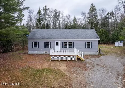 2038 County Road 119, Stratford, NY 13470