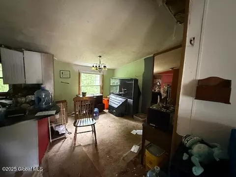 178 E High St, Malta, NY 12020 photo 3