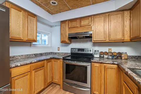 489 Kenwood Ave, Delmar, NY 12054 photo 6