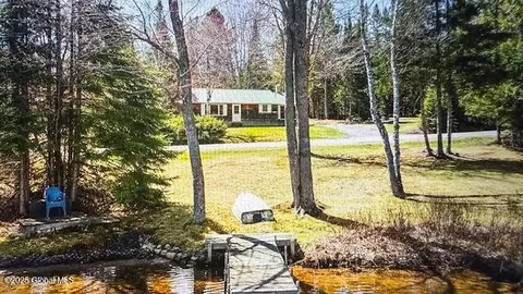 137 Jerry Savarie Rd, Indian Lake, NY 12842