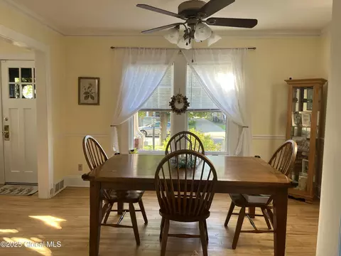 1137 Sumner Ave, Schenectady, NY 12309 photo 6