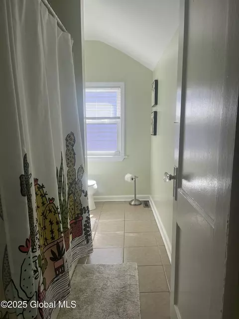 1137 Sumner Ave, Schenectady, NY 12309 photo 14
