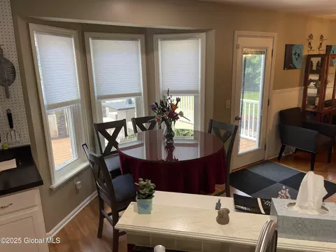 Dining - 85 Trinity Pl, Selkirk, NY 12158 photo 1 of 2