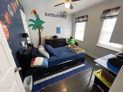 Bedroom - 85 Trinity Pl, Selkirk, NY 12158 photo 5 of 5