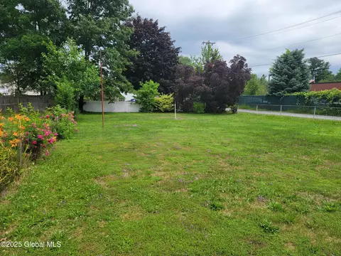 1045 Wallace Ave, Schenectady, NY 12306 photo 33