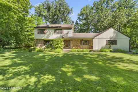 41 Mccormack Dr, Lake George, NY 12845