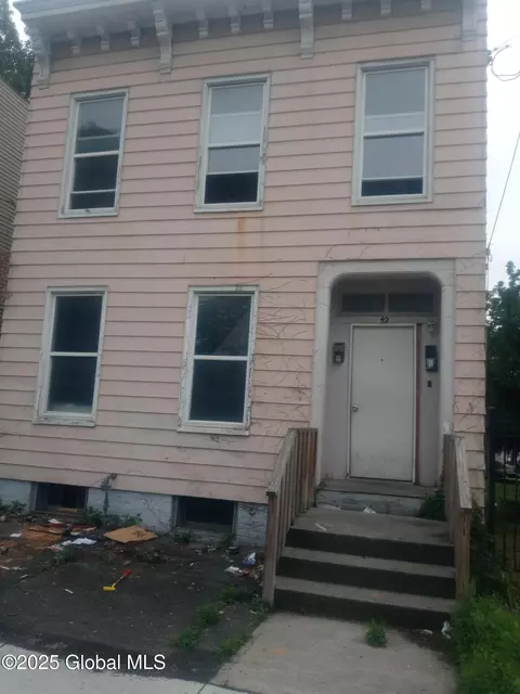 42 Garfield Pl, Albany, NY 12206