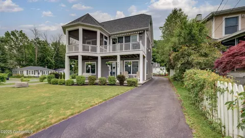 724 Route 9p, Saratoga, NY 12866