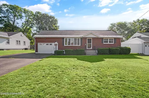 Exterior - 954 Obrien Ave, Schenectady, NY 12303 photo 1 of 6