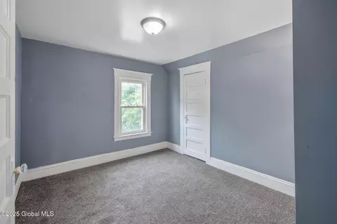 Bedroom - 434 Cedar St, Schenectady, NY 12306 photo 5 of 5