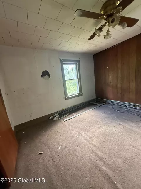 Bedroom - 326 Main St, Cairo, NY 12413 photo 4 of 5