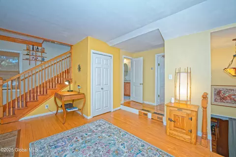 Entry Way - 160 Lake Rd, Berne, NY 12023 photo 2 of 4