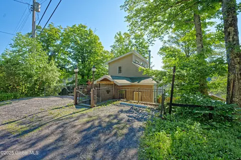 Exterior - 160 Lake Rd, Berne, NY 12023 photo 1 of 14