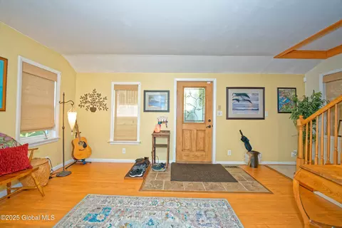 Entry Way - 160 Lake Rd, Berne, NY 12023 photo 3 of 4