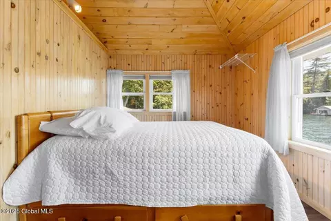Bedroom - 1695 Pilot Knob Rd, Kattskill Bay, NY 12844 photo 11 of 13