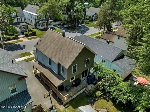 143 Manchester Rd, Schenectady, NY 12304 photo 38