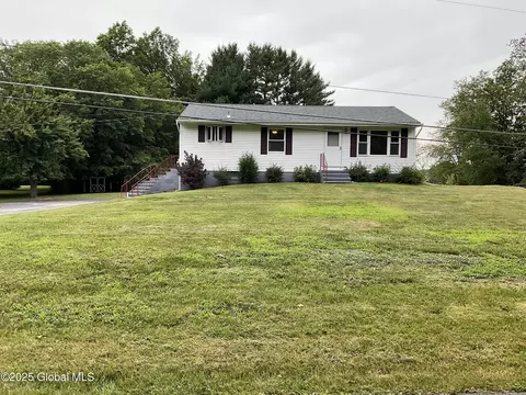 169 Phillips Rd, Valley Falls, NY 12185