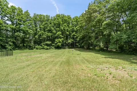 2353 Curry Rd, Schenectady, NY 12303 photo 36