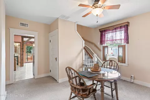 2353 Curry Rd, Schenectady, NY 12303 photo 9