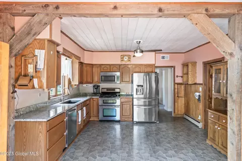 2353 Curry Rd, Schenectady, NY 12303 photo 15