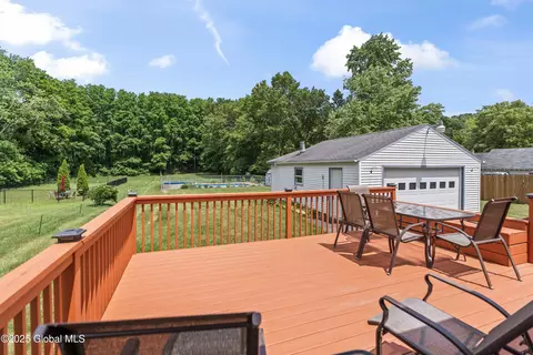 2353 Curry Rd, Schenectady, NY 12303 photo 27