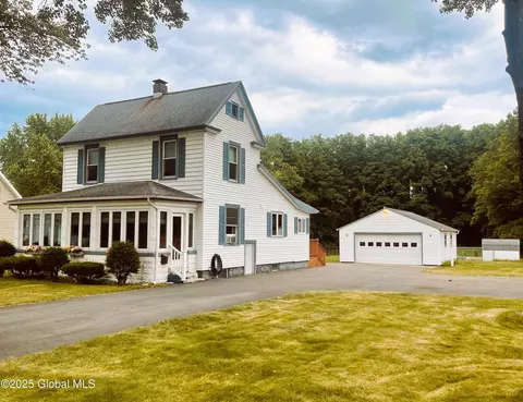 2353 Curry Rd, Schenectady, NY 12303 photo 3
