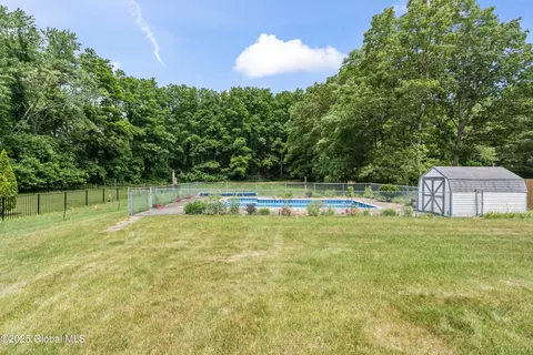 2353 Curry Rd, Schenectady, NY 12303 photo 30