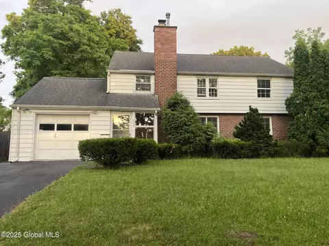 329 S Manning Blvd, Albany, NY 12208