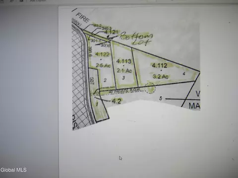 614 N Bush Rd, Johnstown, NY 12095