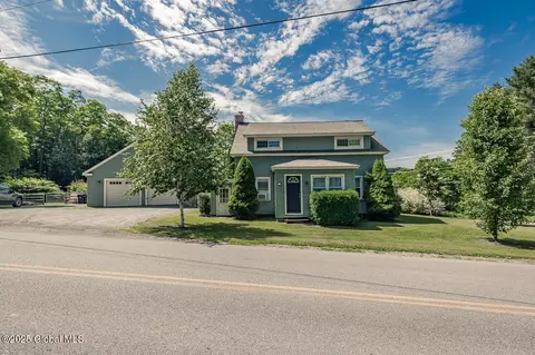 370 Sacandaga Rd, Fort Johnson, NY 12070