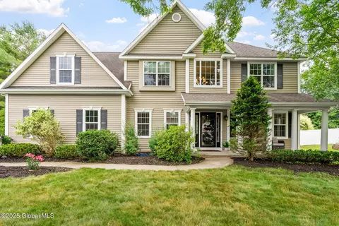 662 Acland Blvd, Ballston Spa, NY 12020