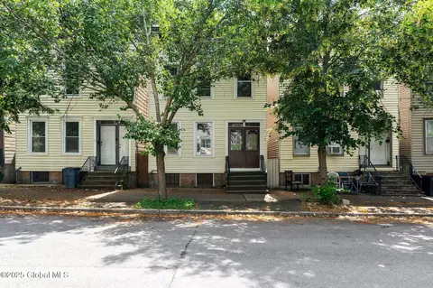 682 State St, Albany, NY 12203