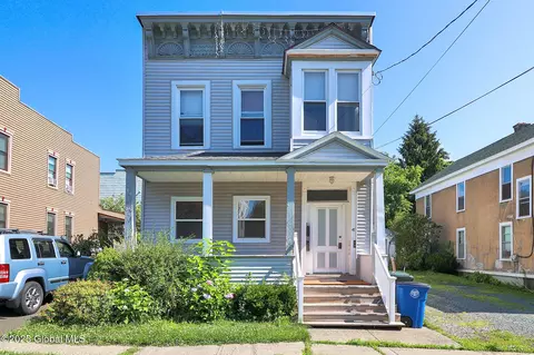 47 Younglove Ave, Cohoes, NY 12047