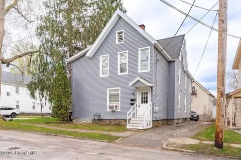 65 Temple St, Gloversville, NY 12078