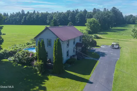 2289 Hickory Hill Rd, Fonda, NY 12068