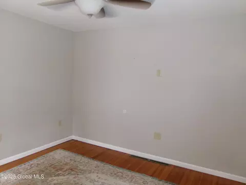336 Gardinier St, Schenectady, NY 12306 photo 21
